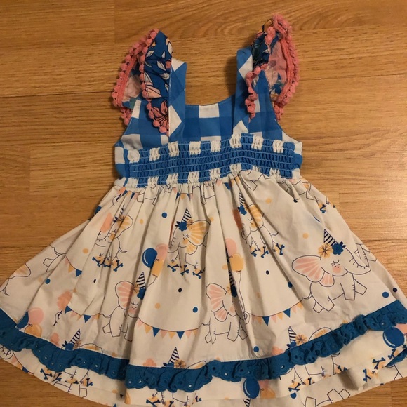 “Wildflower” 2pc set size 2/4 in great condition - Picture 10 of 10